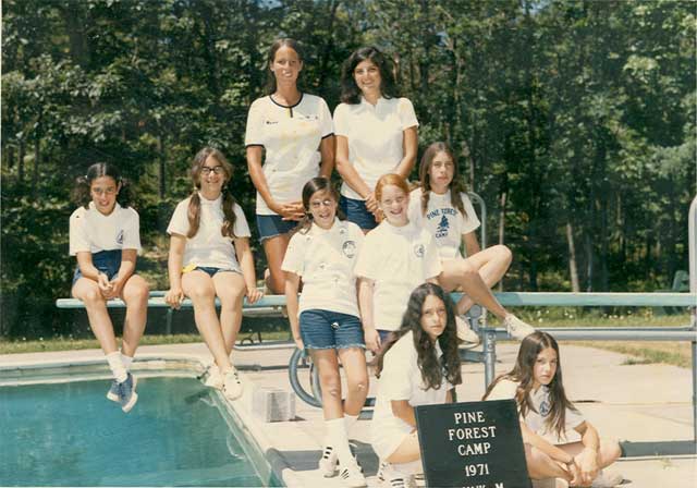 Bunk_M_girls_1971.jpg