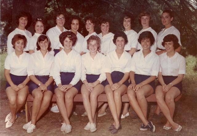 Waitresses 1961.jpg